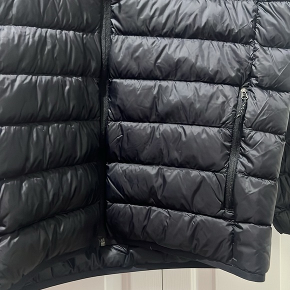 Eddie Bauer men’s puffer jacket - Picture 3 of 4